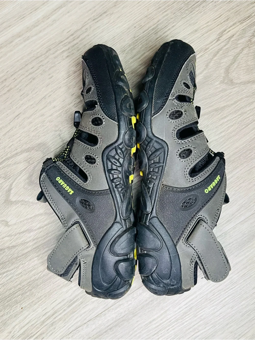 Saguaro Mens Womens Athletic Sandal Closed Toe Outdoor Walking Water Shoes Sz 40